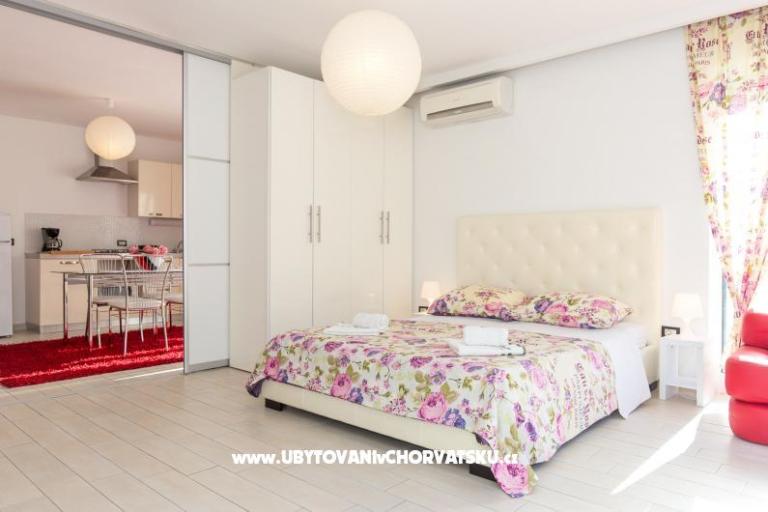 Apartments &amp; Rooms DDD2 – photo 3