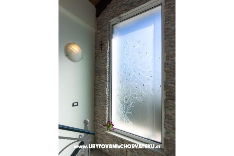 Apartments &amp; Rooms DDD2 – photo 8