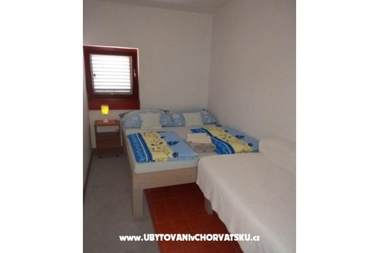 Apartment Elis – photo 5