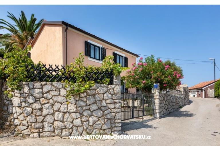 Apartments EXLE – photo 18