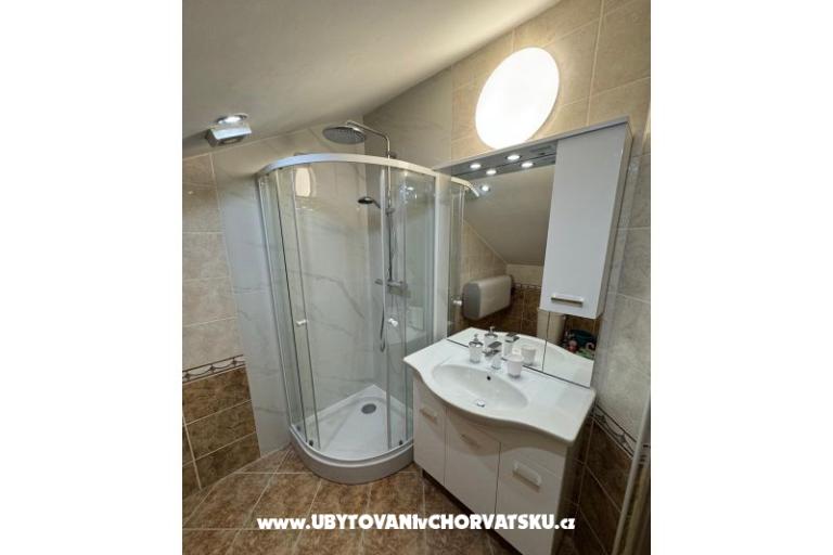 Moderan apartman za 2-10 osoba  – photo 9