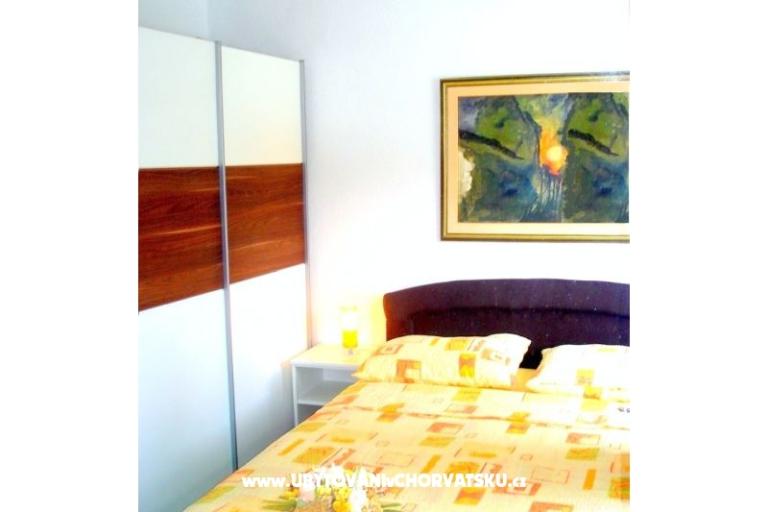 apartmani Sv.Vid &amp; Kremenic – photo 17