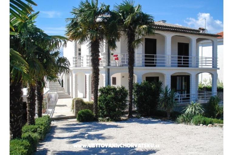 apartmani Sv.Vid &amp; Kremenic – photo 3