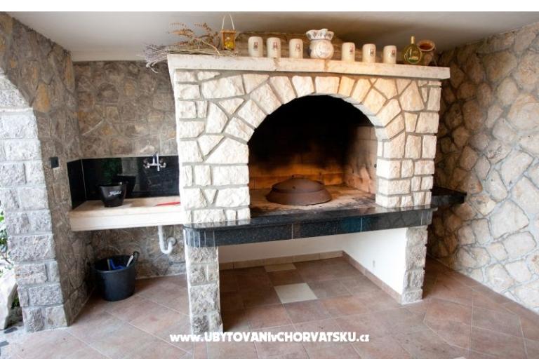 Lucia Apartments – photo 9