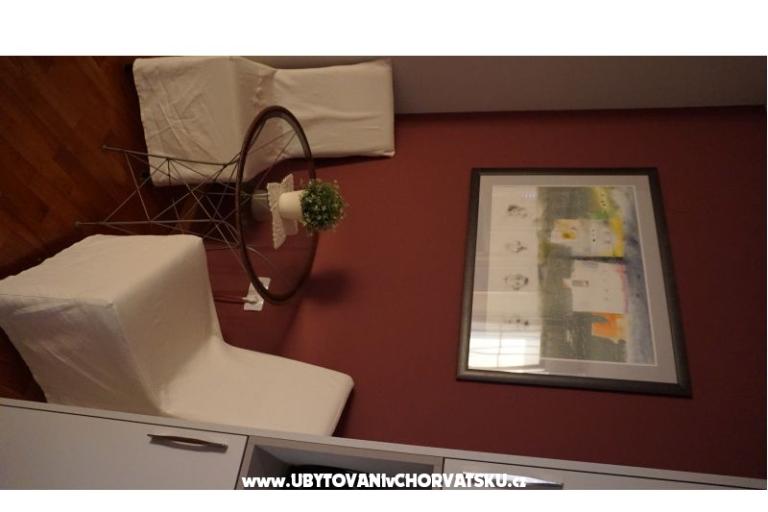 Villa Mirela B&amp;B – photo 12