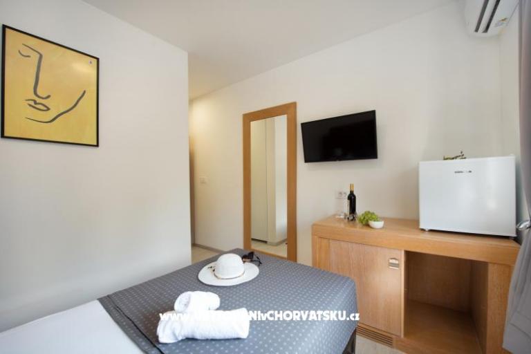 Hotel and Hostel Potpićan – photo 4