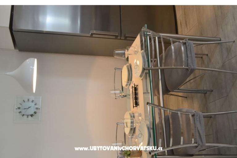Apartment Mirjana – photo 15
