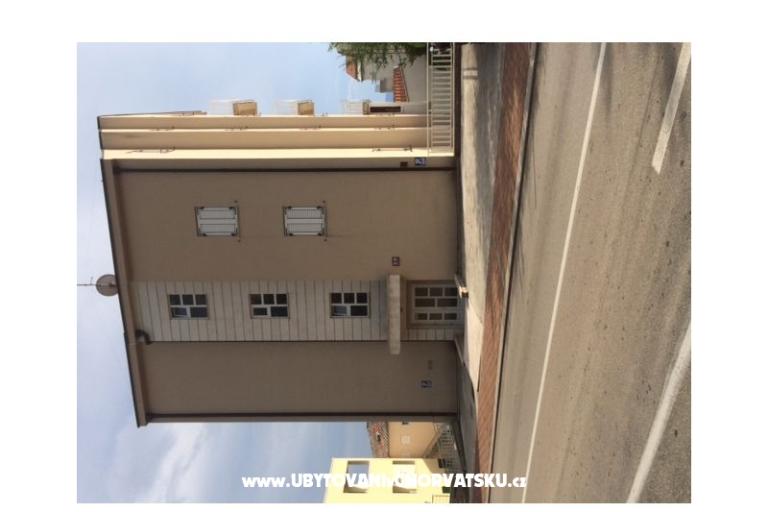Apartment Viki – photo 14