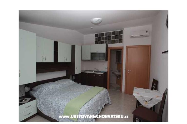 Apartments Dana – photo 13