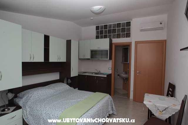 Apartments Dana – photo 8