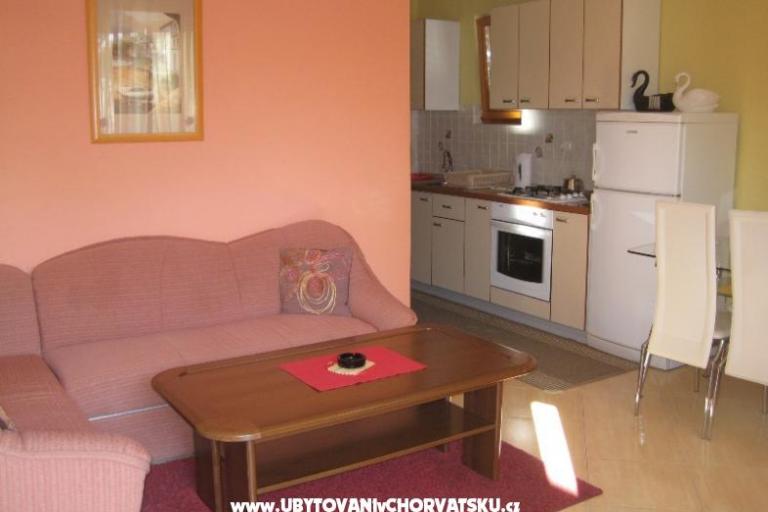 Apartments Ina – photo 3
