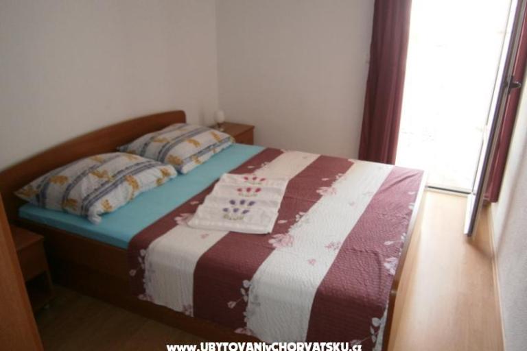 Apartments Julija – photo 11