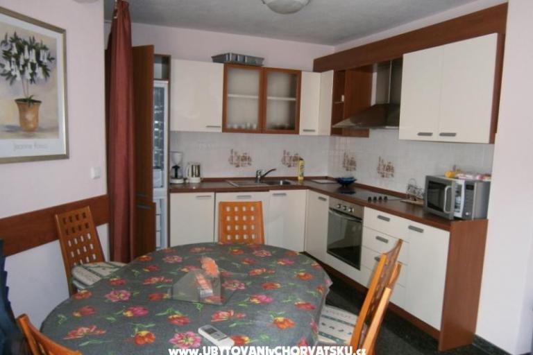 Apartments Julija – photo 13