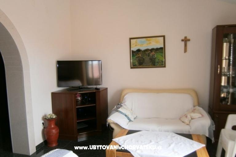 Apartments Julija – photo 17