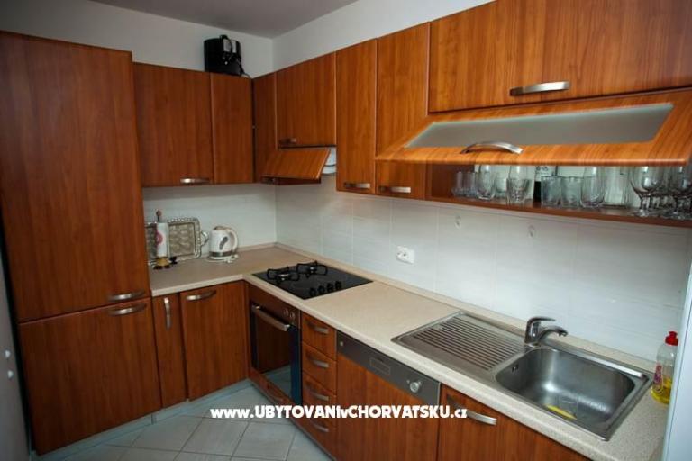 Apartments Makarska – photo 4