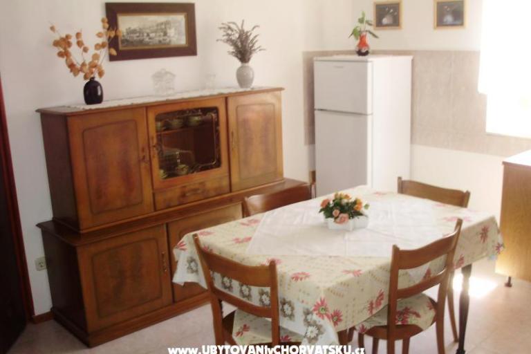 Apartments Rubinić – photo 9