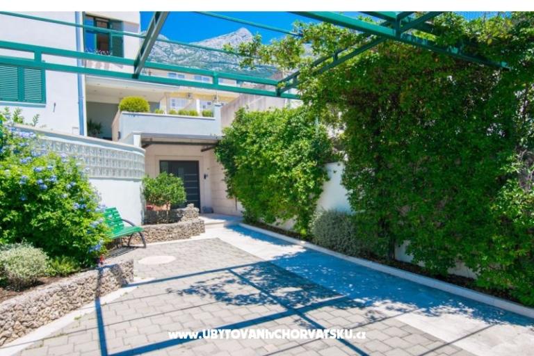 Vidoš Apartments – photo 18