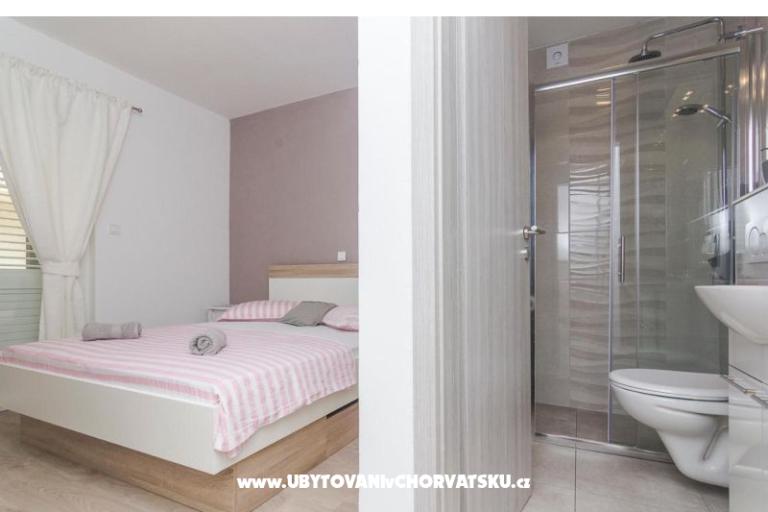 Apartments A&amp;B – photo 12
