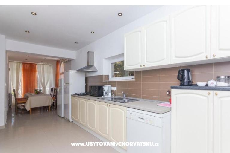 Apartments A&amp;B – photo 17