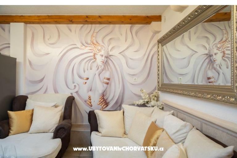 Apartments Romilda, by the beach – photo 21