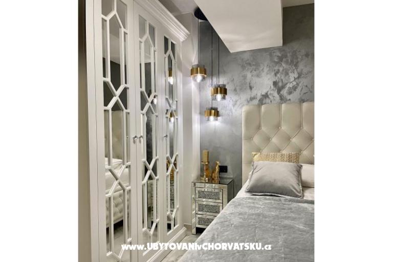 Apartments Romilda, by the beach – photo 26