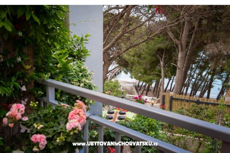 Apartments Romilda, by the beach – photo 46