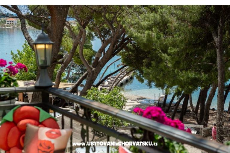 Apartments Romilda, by the beach – photo 57