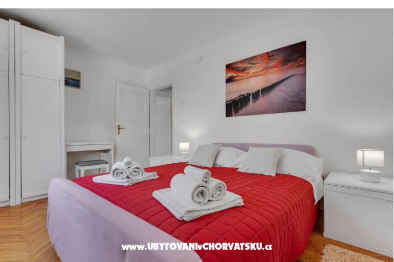 City View Apartment – photo 13