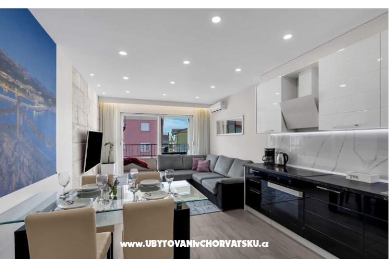 Cliffside Breeze Apartment – photo 6