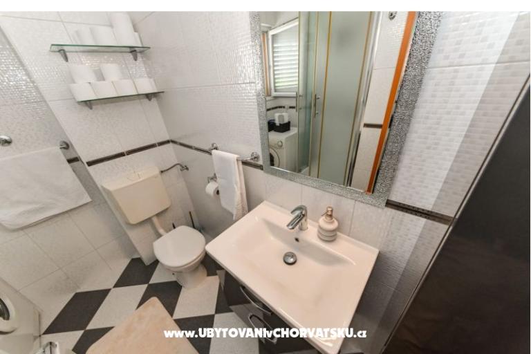 Dalma Apartment Makarska – photo 14