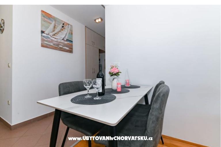 Dalma Apartment Makarska – photo 6