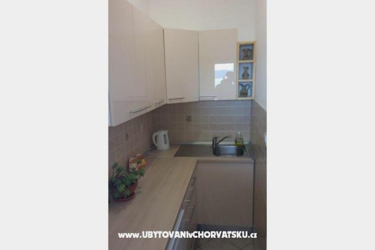 Apartment Lara – photo 11