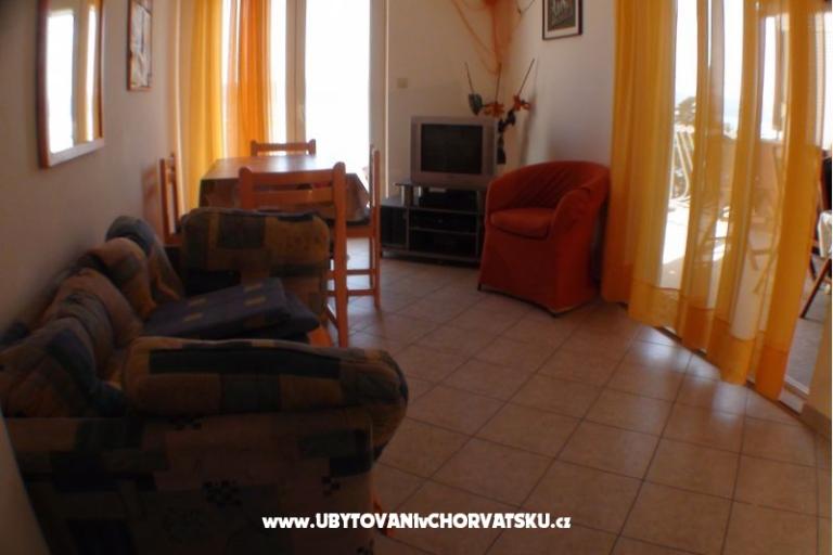 Apartment Lara – photo 9