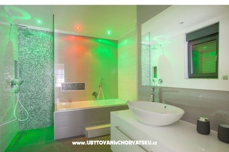 Villa in Makarska, private pool – photo 22