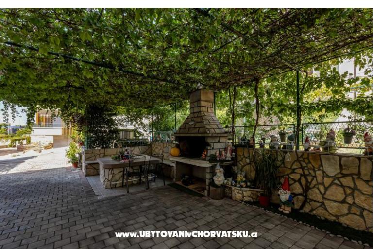 Rosalia Apartments – photo 4