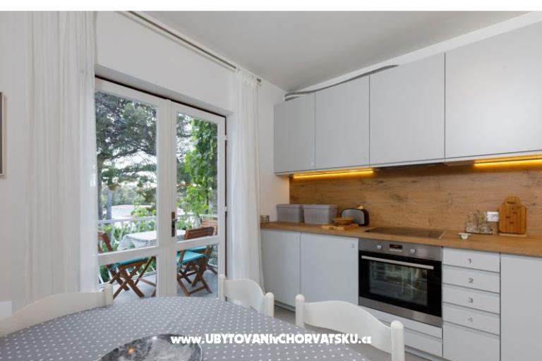 Apartments &amp; rooms Nugal – photo 3
