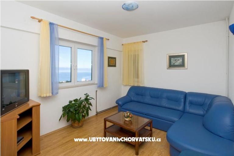 De Lux Apartments-SWIMMING POOL – photo 13