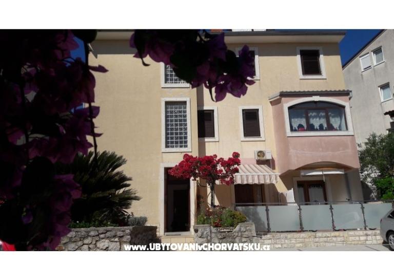 Apartments Ola – photo 16