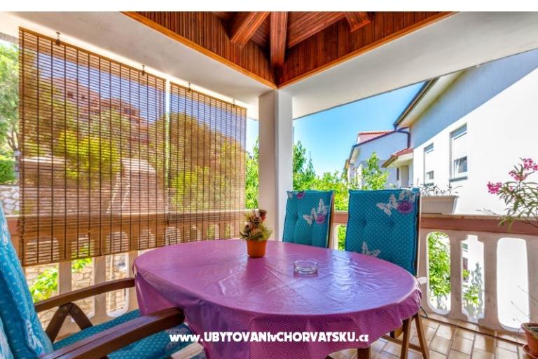 Apartments Ola – photo 17