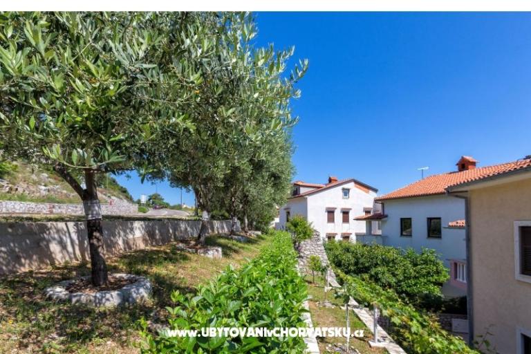 Apartments Ola – photo 4