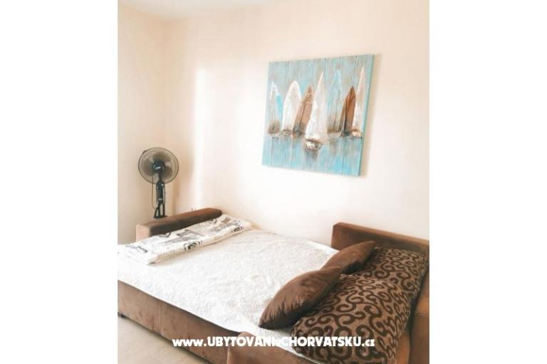 Apartment Leonora – photo 17