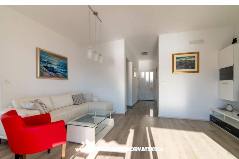 Apartments Babić – photo 11