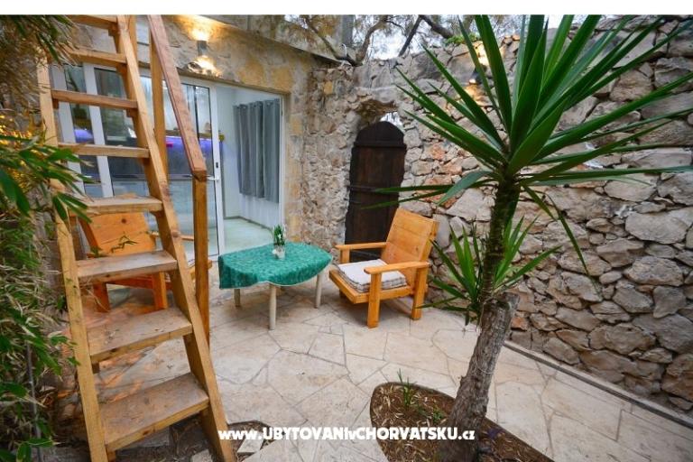 Luxury Villa Marin Apartments – photo 16