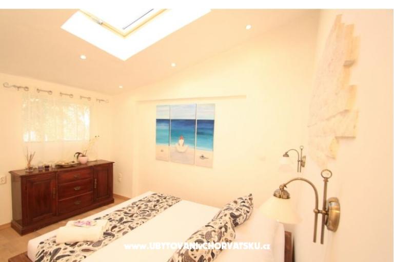 Luxury Villa Marin Apartments – photo 8