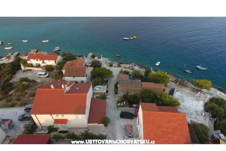 Apartments Mikulić Sevid – photo 13