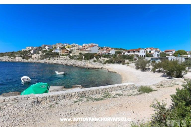 Apartments Mikulić Sevid – photo 18