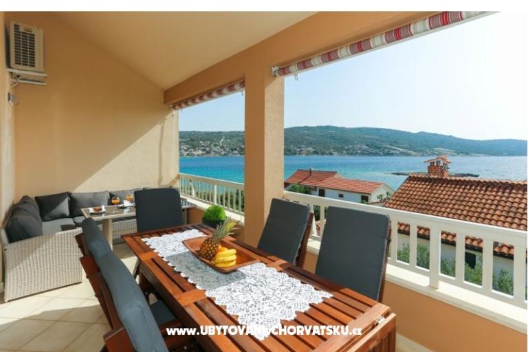 Apartments Mikulić Sevid – photo 8