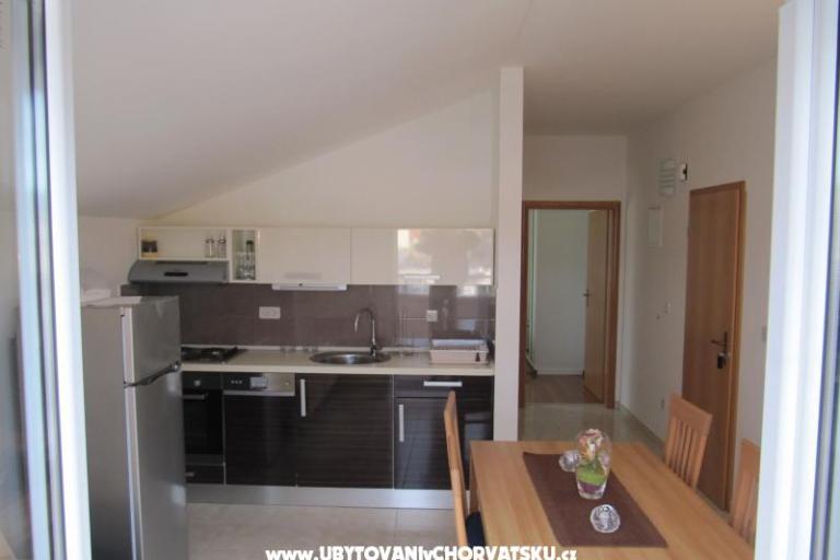 Apartments Mladen Majić – photo 13