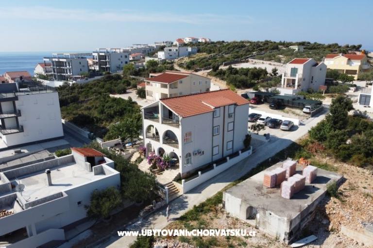 Apartments Pralija – photo 8