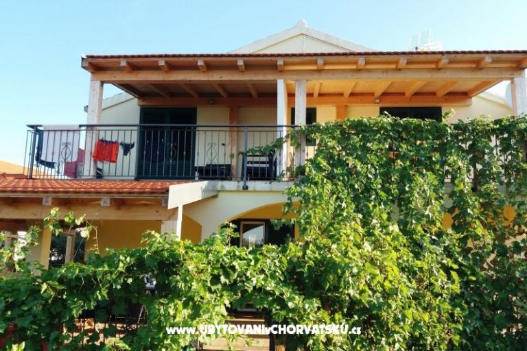 Apartments Liljana – photo 2